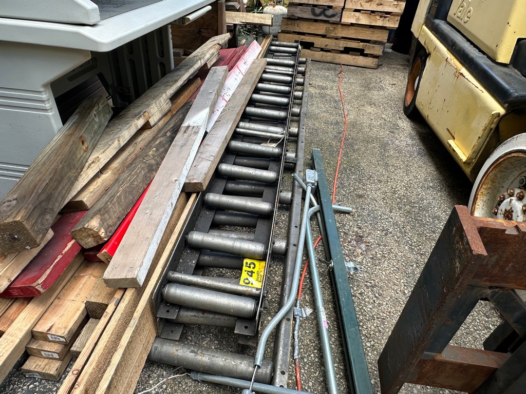 Lot 945