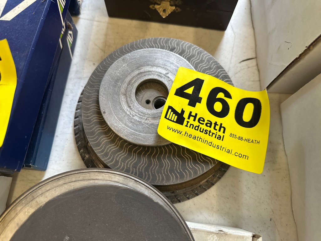 Lot 460