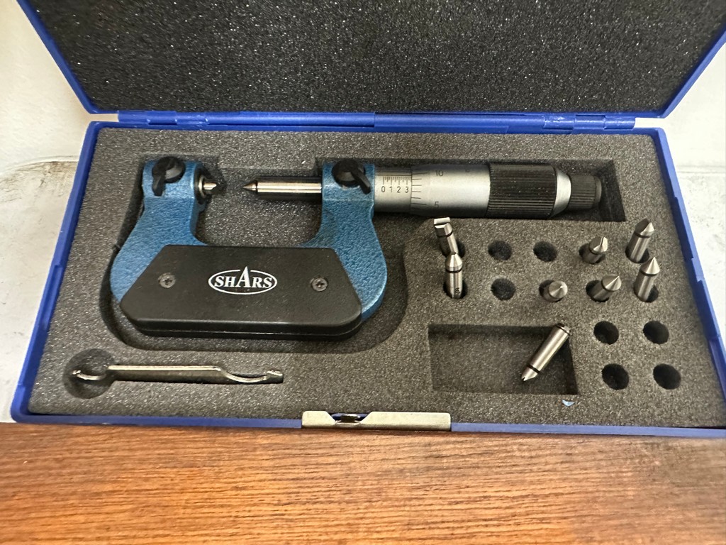 Lot 749