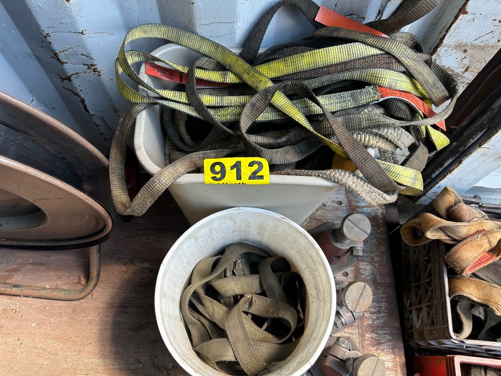 Lot 912