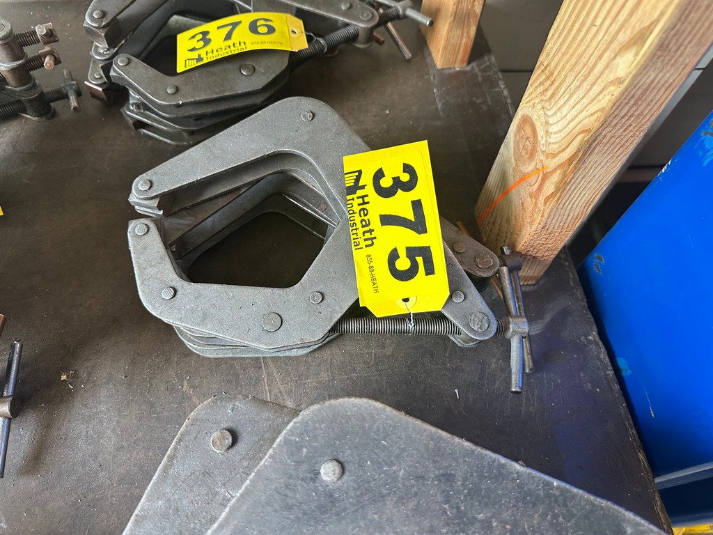 Lot 375