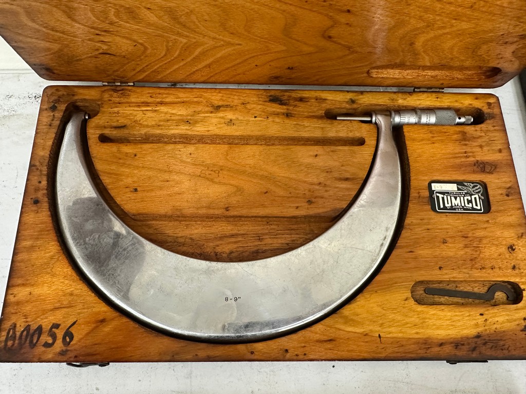 Lot 744