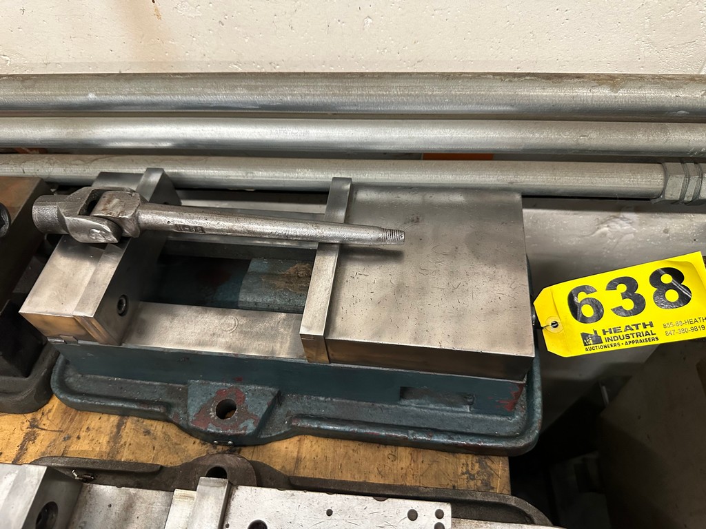 Lot 638