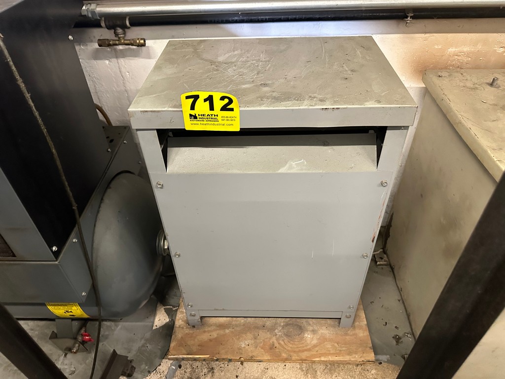 Lot 712
