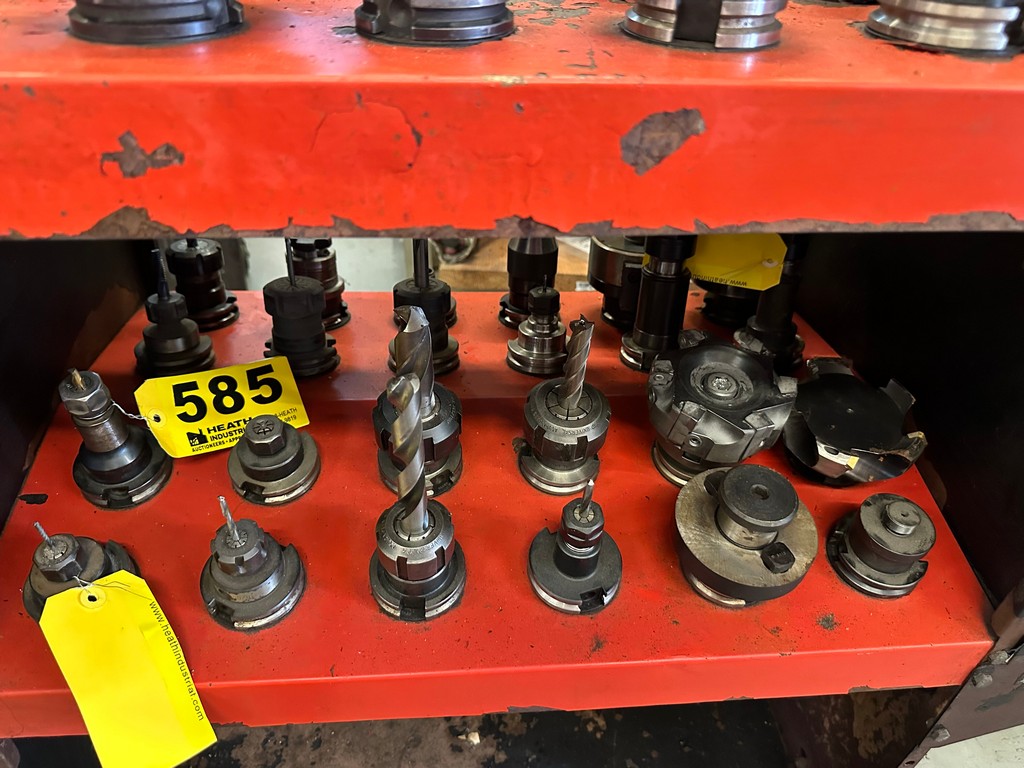 Lot 585