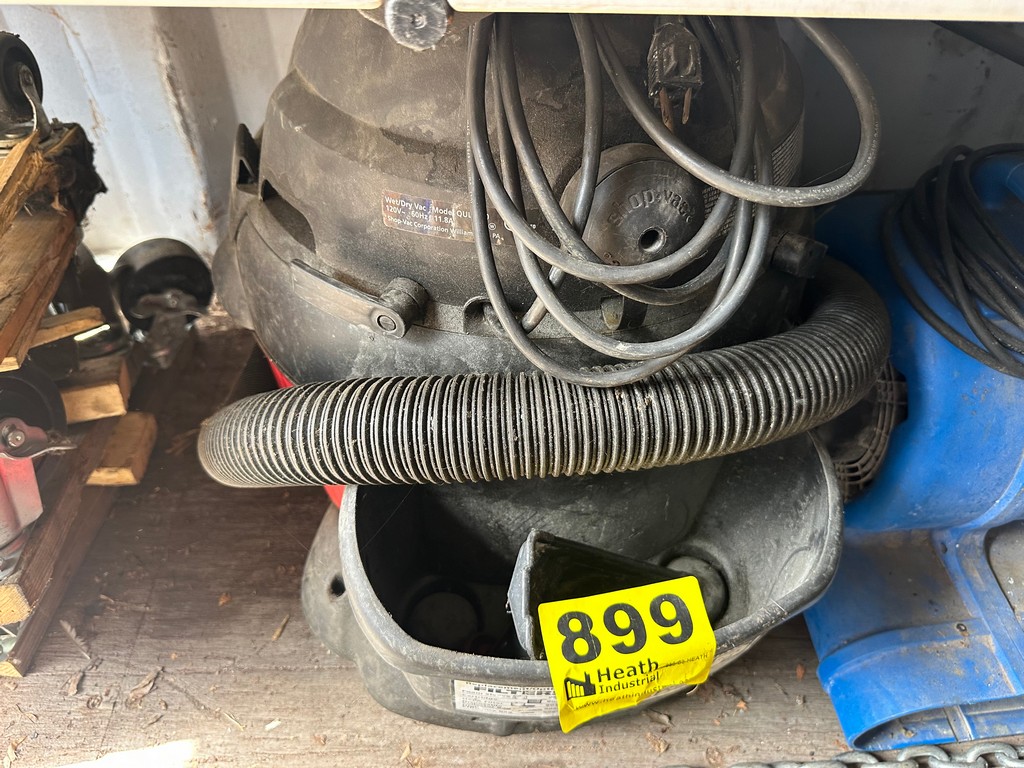 Lot 899