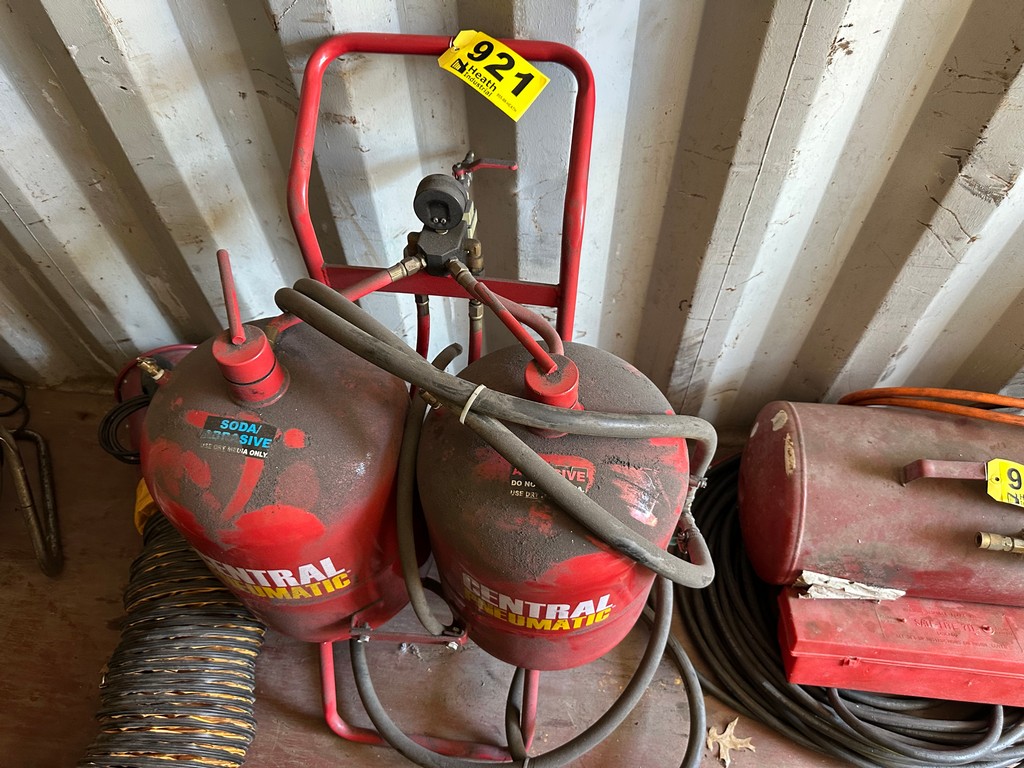 Lot 921