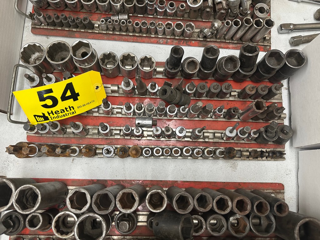 Lot 54