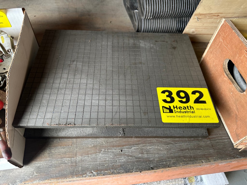 Lot 392