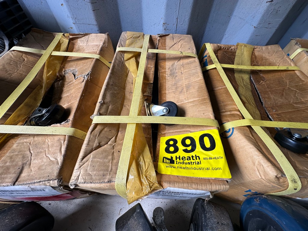 Lot 890