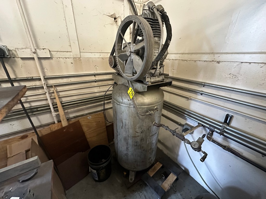 Lot 716