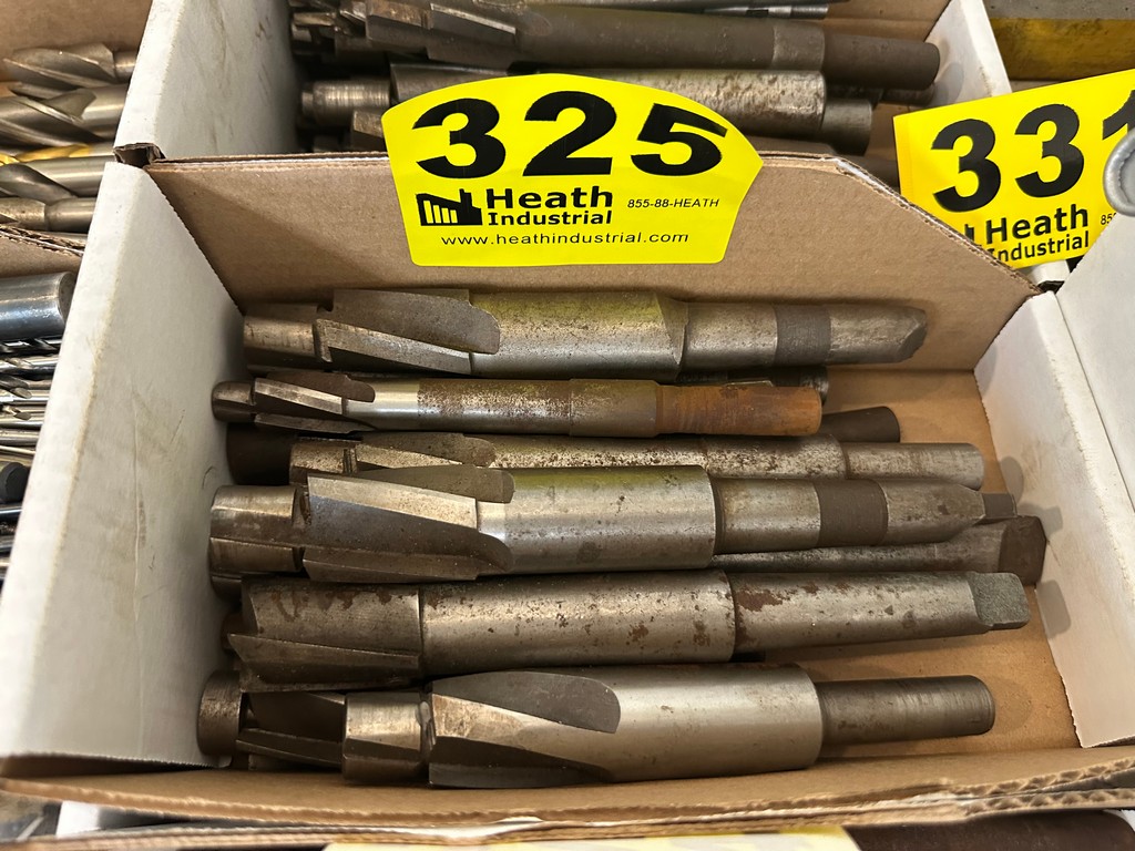Lot 325