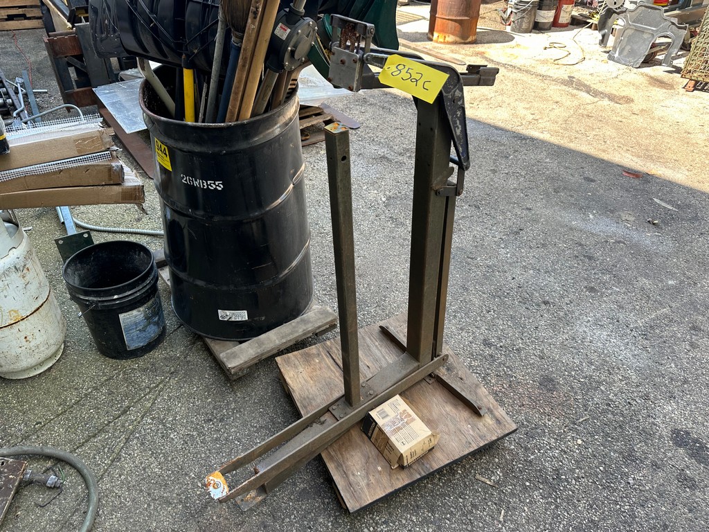 Lot 852C