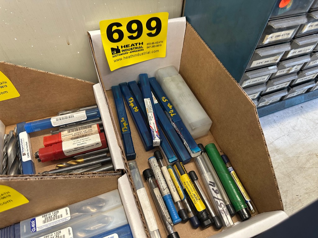 Lot 699
