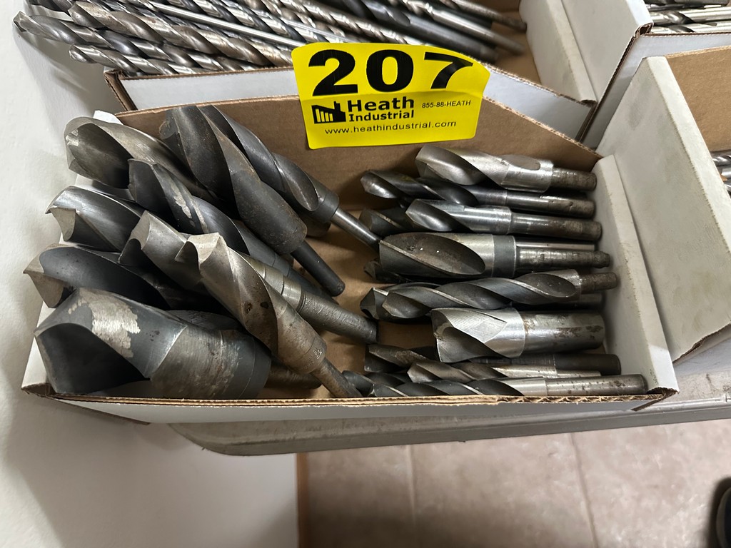 Lot 207