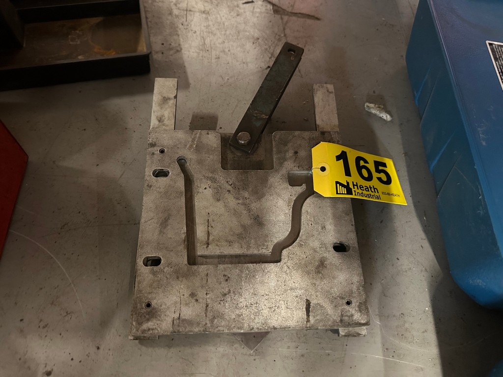 Lot 165