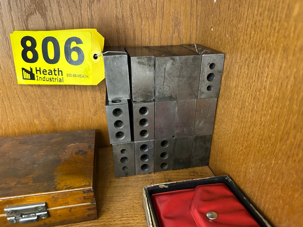 Lot 806