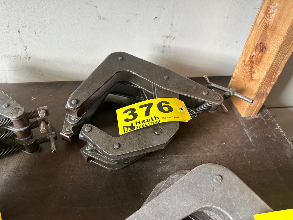 Lot 376