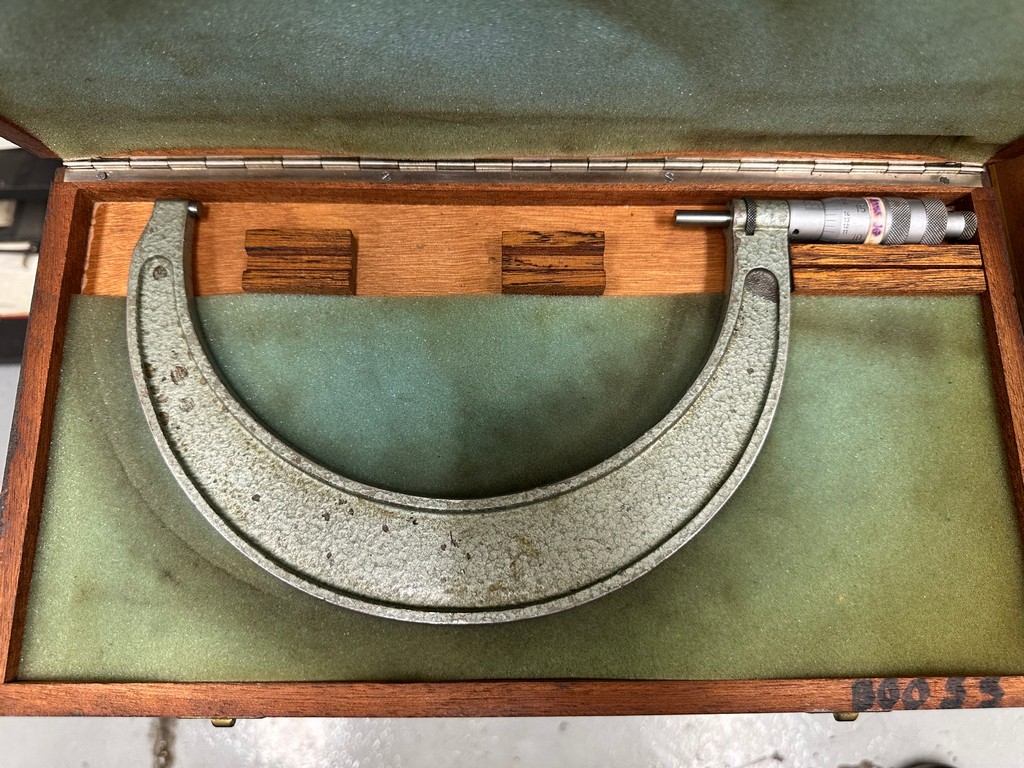 Lot 745
