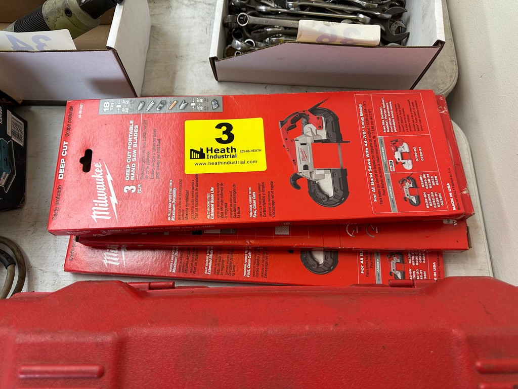 Lot 3