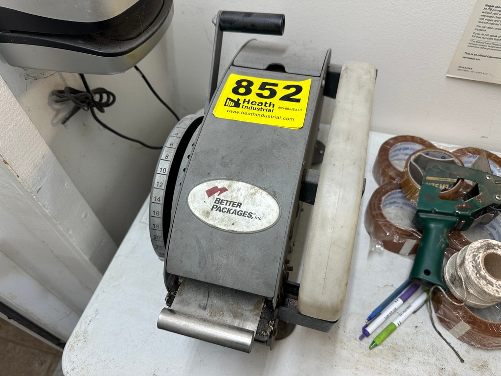 Lot 852