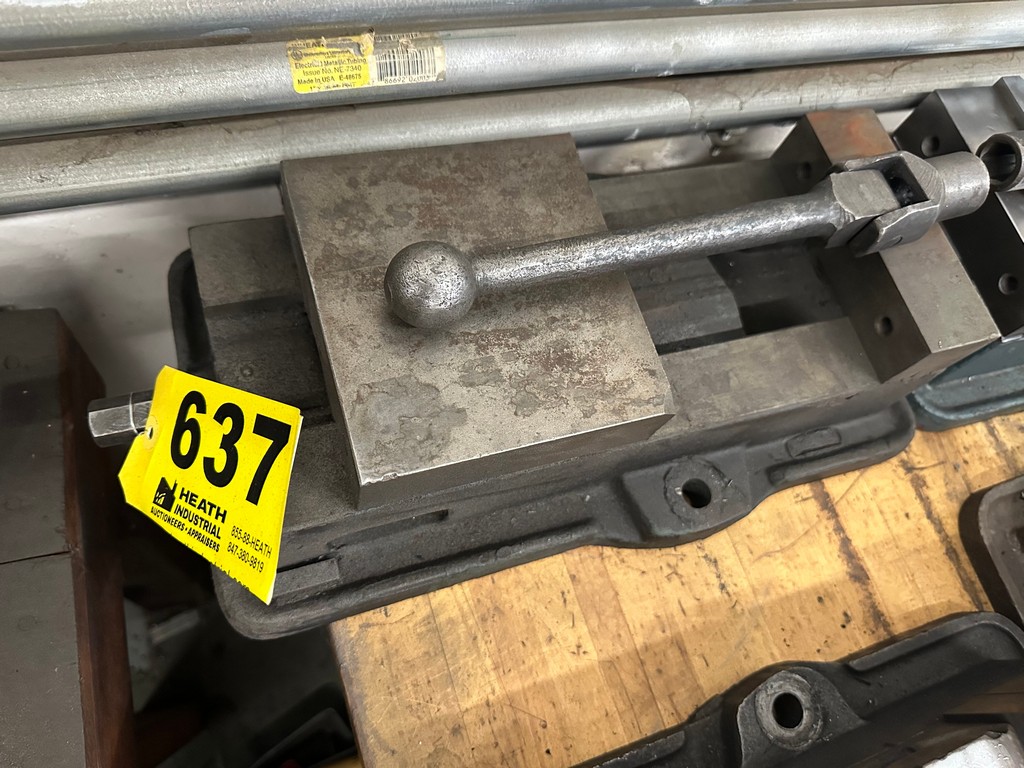 Lot 637