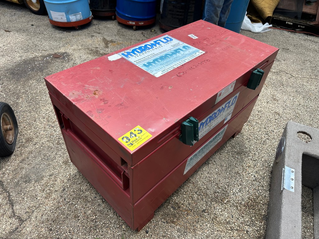 Lot 943