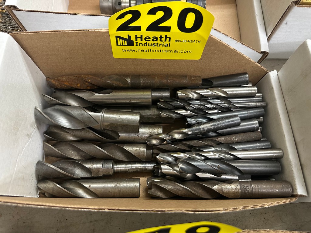 Lot 220