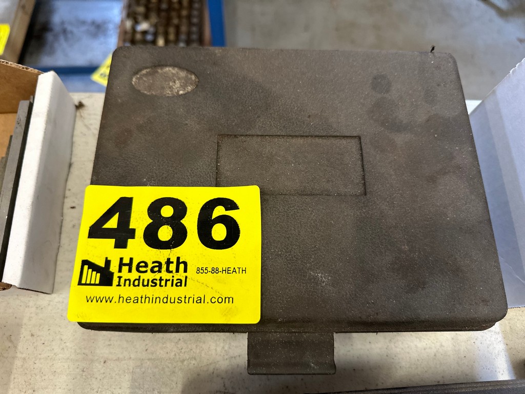 Lot 486