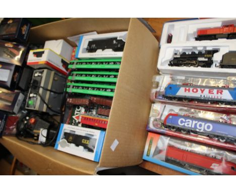 A large box of HO model rail interest, Roco 63951, Bachmann Baltimore and Ohio 2-6-2 Prairie, Piko European outline electric 
