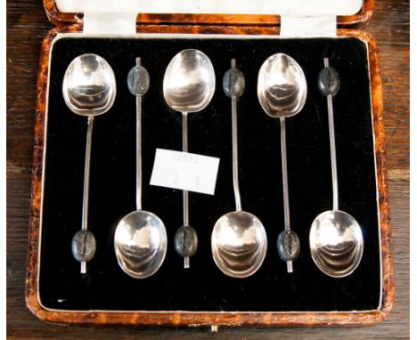 A cased set of six silver coffee bean finial spoons, hallmark Birmingham 1934 