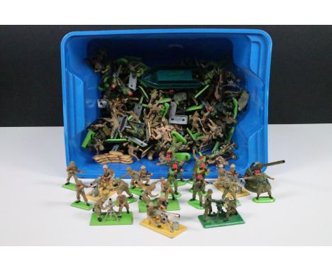Collection of Britains military plastic figures to include Deetail examples 