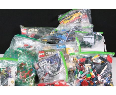 Lego - Quantity of various mixed Lego sets to include 75052 Star Wars Cantina Set (With Minifigures), 60174 City Mountain Pol