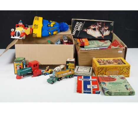 Collection of mixed toys and games to include quantity of playworn diecast models including Matchbox, Corgi, etc, quantity of
