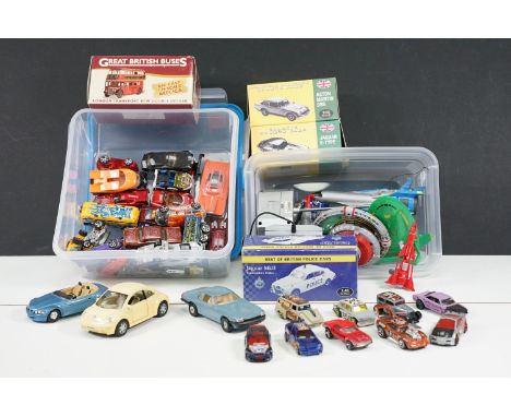 Collection of diecast &amp; plastic models to include mainly Mattel Hot Wheels examples plus 4 x boxed diecast models, vg con