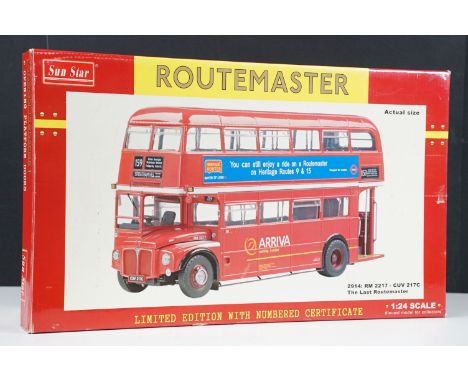 Boxed 1/24 Sun Star No. 2914 RM 2217 - CUV 217C The Last Routemaster diecast model bus, diecast vg overall with some missing 