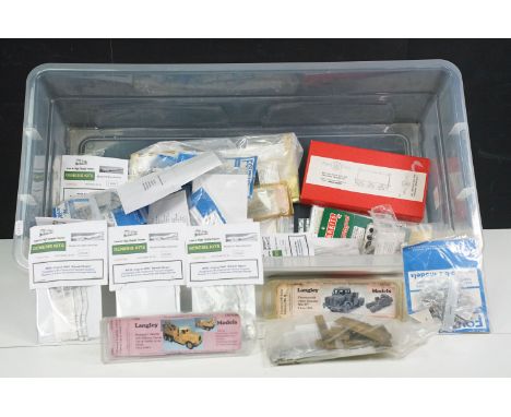 Collection of bagged / boxed metal kit models and accessories, mainly OO gauge, featuring model railway and models to include