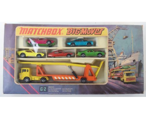 Matchbox Lesney Boxed BigMover Superfast Champions Set G-2, contents: K-11 DAF Car Transporter,yellow/orange, MB-9 AMX Javeli