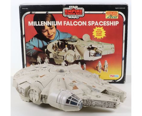 Vintage Palitoy Star Wars The Empire Strikes Back Boxed Millennium Falcon Spaceship, circa 1980 Cat No.33364 complete with th