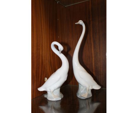 TWO TALL NAO GEESE FIGURES