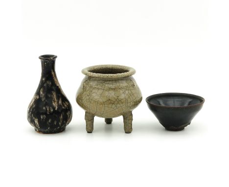 Including stoneware vase, tea bowl, and tripod celadon censer, vase is 17 cm. tall. 