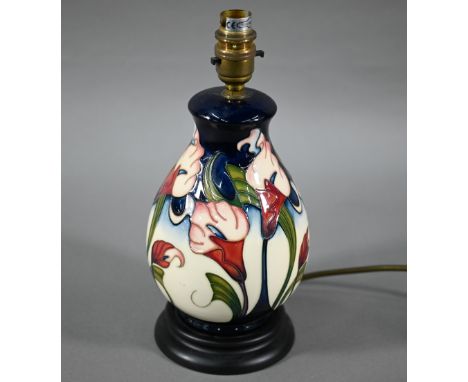 Moorcroft Pottery Lily table lamp, 22 cm high (not including light fitting) 