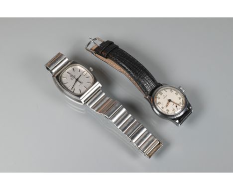 A gents Omega Deville stainless steel bracelet watch circa 1980s, the quartz movement with roman numeral silvered dial and da
