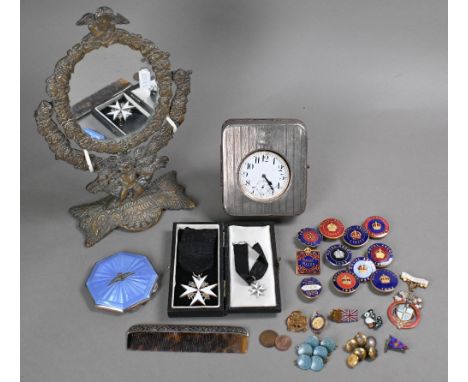 Various collectables, including silver and blue guilloche enamel powder compact, mounted with RAF badge, Birmingham 1961, an 