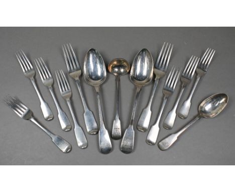 A George III Scottish silver fiddle pattern toddy ladle, Robert Gray &amp; Son, Edinburgh 1815, to/w a selection of other Geo