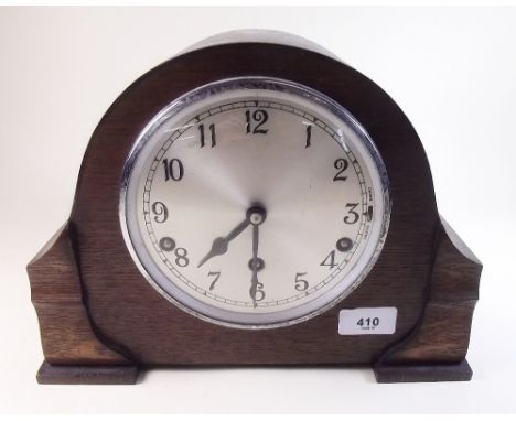 A 1930's oak mantel clock