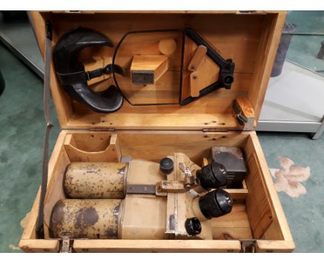 WW2 Third Reich Doppelfernrohr DF 10 x 80 Flakfernrohr Binoculars. Maker marked "cxn" for E. Busch, Rathenow and numbered and