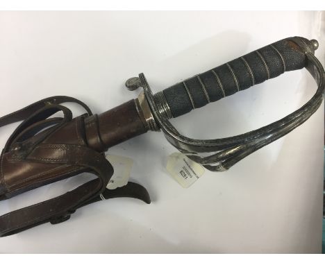 WW1 British 1821 pattern Light Cavalry Officers Sword. Decorated 89cm long Kings Crown etched blade by "Henry Wilkinson, Pall