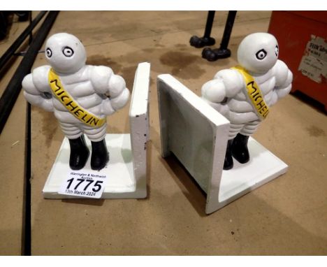 Pair of cast iron Michelin Man book ends. UK P&P Group 2 (£20+VAT for the first lot and £4+VAT for subsequent lots) 