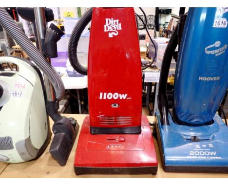 Dirt Devil vacuum cleaner, 1100W. All electrical items in this lot have been PAT tested for safety and have passed. This does